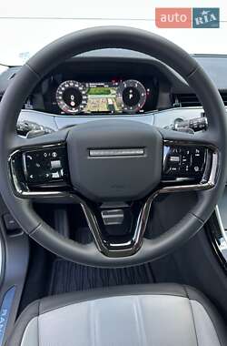 Внедорожник / Кроссовер Land Rover Range Rover Evoque 2024 в 
