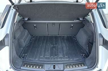 Внедорожник / Кроссовер Land Rover Range Rover Evoque 2024 в 