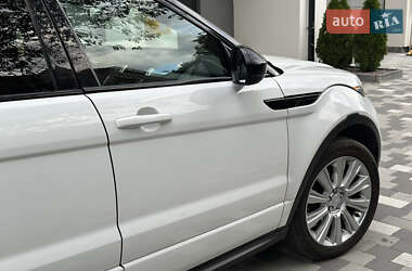 Внедорожник / Кроссовер Land Rover Range Rover Evoque 2017 в 