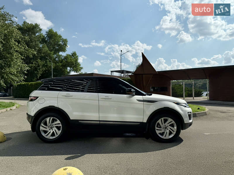 Внедорожник / Кроссовер Land Rover Range Rover Evoque 2016 в Киеве