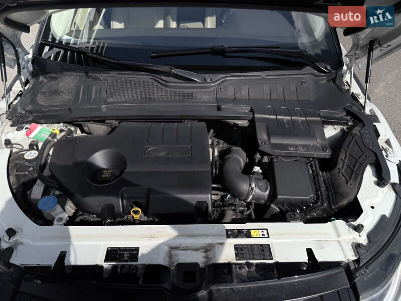 Внедорожник / Кроссовер Land Rover Range Rover Evoque 2016 в Киеве