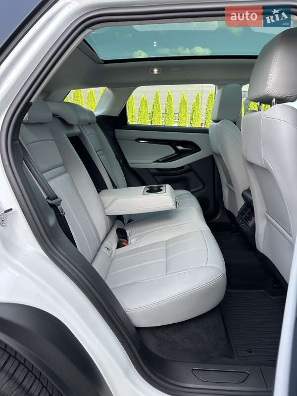 Внедорожник / Кроссовер Land Rover Range Rover Evoque 2024 в Киеве