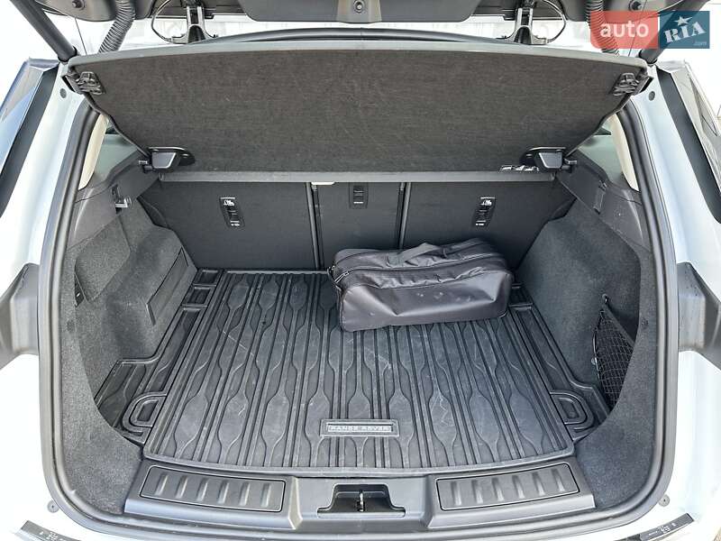 Внедорожник / Кроссовер Land Rover Range Rover Evoque 2024 в Киеве