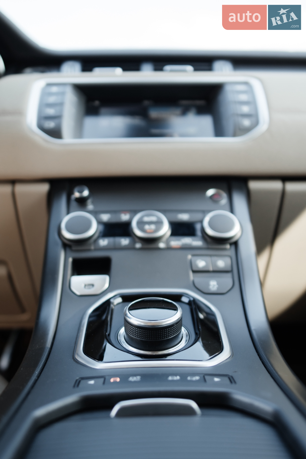 2018 Land Rover Range Rover Evoque - мініатюра 21