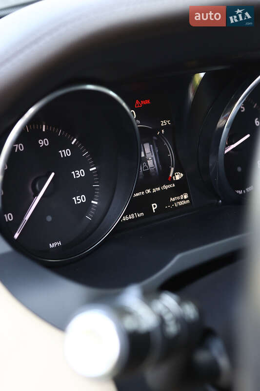 Позашляховик / Кросовер Land Rover Range Rover Evoque 2015 в Дубні