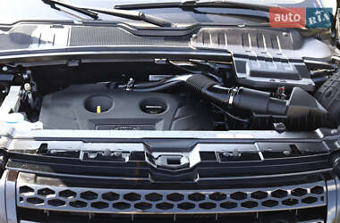 Внедорожник / Кроссовер Land Rover Range Rover Evoque 2015 в 