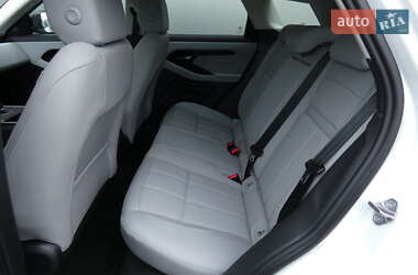 Внедорожник / Кроссовер Land Rover Range Rover Evoque 2024 в 