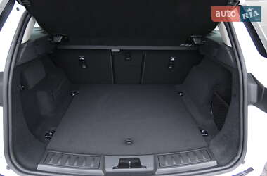 Внедорожник / Кроссовер Land Rover Range Rover Evoque 2024 в 