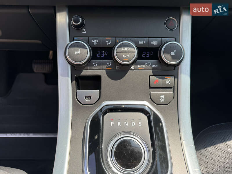 Внедорожник / Кроссовер Land Rover Range Rover Evoque 2015 в Хмельницком