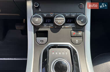 Внедорожник / Кроссовер Land Rover Range Rover Evoque 2015 в 