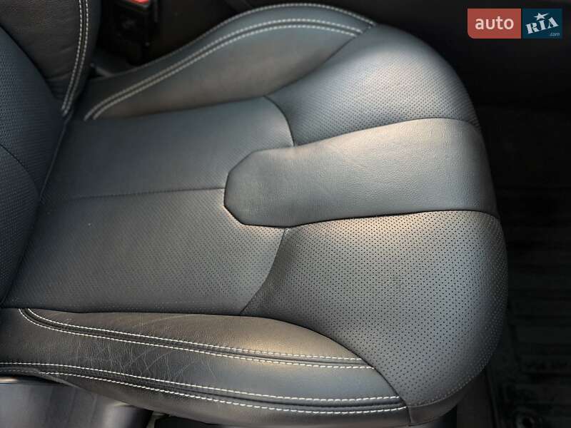 Внедорожник / Кроссовер Land Rover Range Rover Evoque 2015 в Одессе