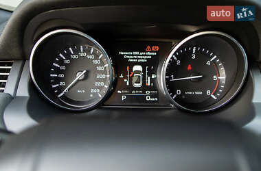 Внедорожник / Кроссовер Land Rover Range Rover Evoque 2014 в 