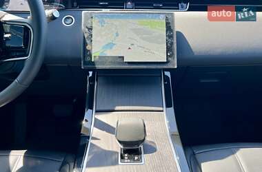 Внедорожник / Кроссовер Land Rover Range Rover Evoque 2024 в 
