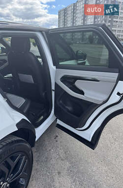 Внедорожник / Кроссовер Land Rover Range Rover Evoque 2021 в 