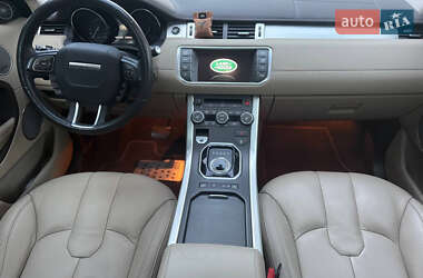 Внедорожник / Кроссовер Land Rover Range Rover Evoque 2015 в 