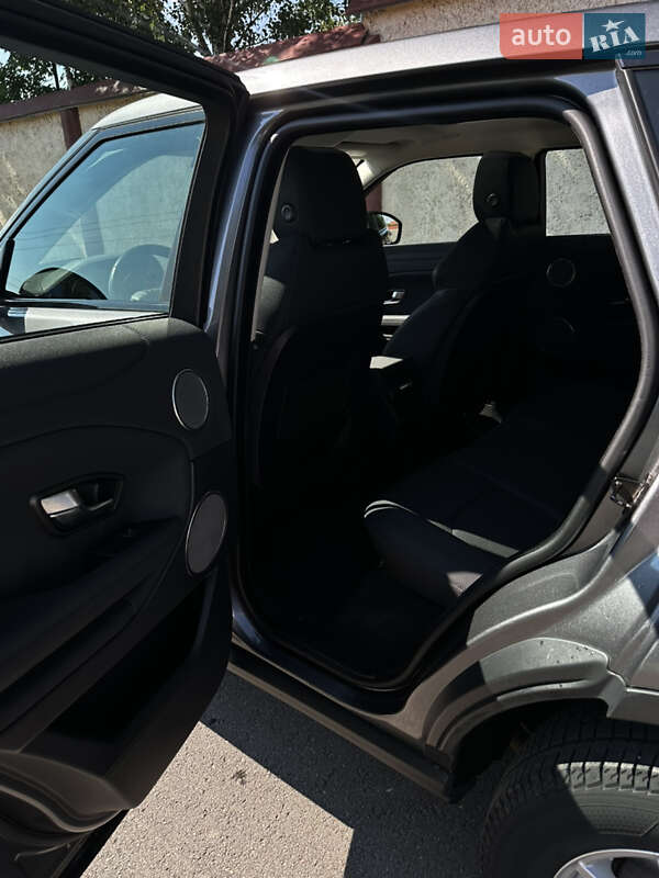 Внедорожник / Кроссовер Land Rover Range Rover Evoque 2015 в Ковеле