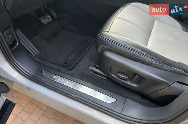 Внедорожник / Кроссовер Land Rover Range Rover Evoque 2020 в 