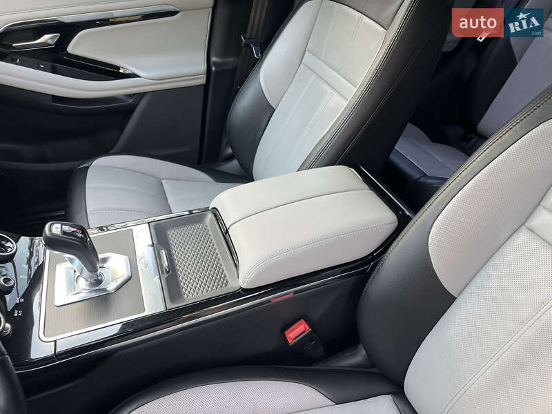 Внедорожник / Кроссовер Land Rover Range Rover Evoque 2020 в Киеве