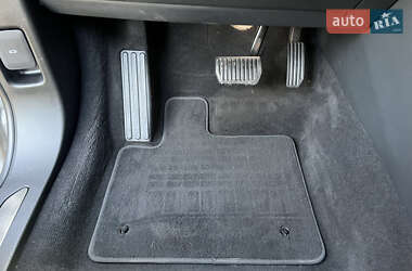 Внедорожник / Кроссовер Land Rover Range Rover Evoque 2020 в 