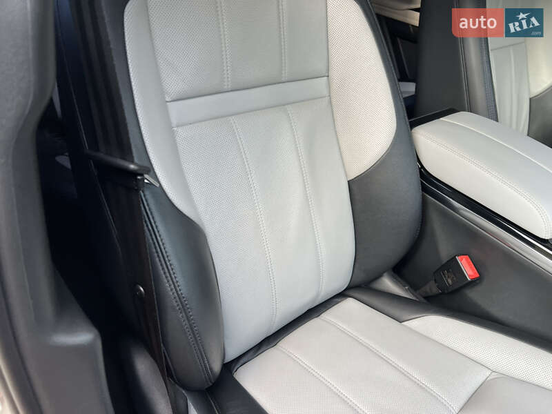 Внедорожник / Кроссовер Land Rover Range Rover Evoque 2020 в Киеве