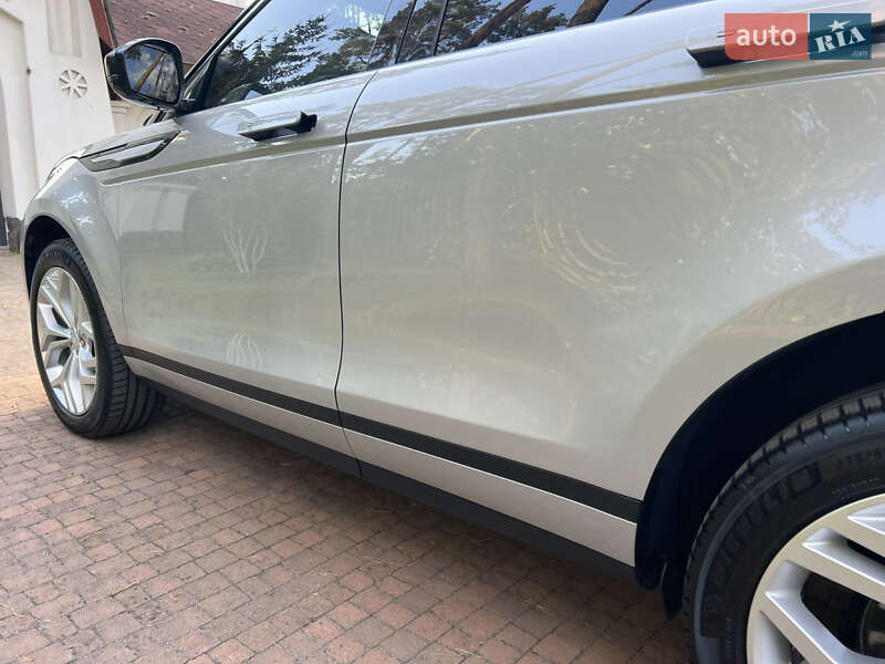Внедорожник / Кроссовер Land Rover Range Rover Evoque 2020 в Киеве