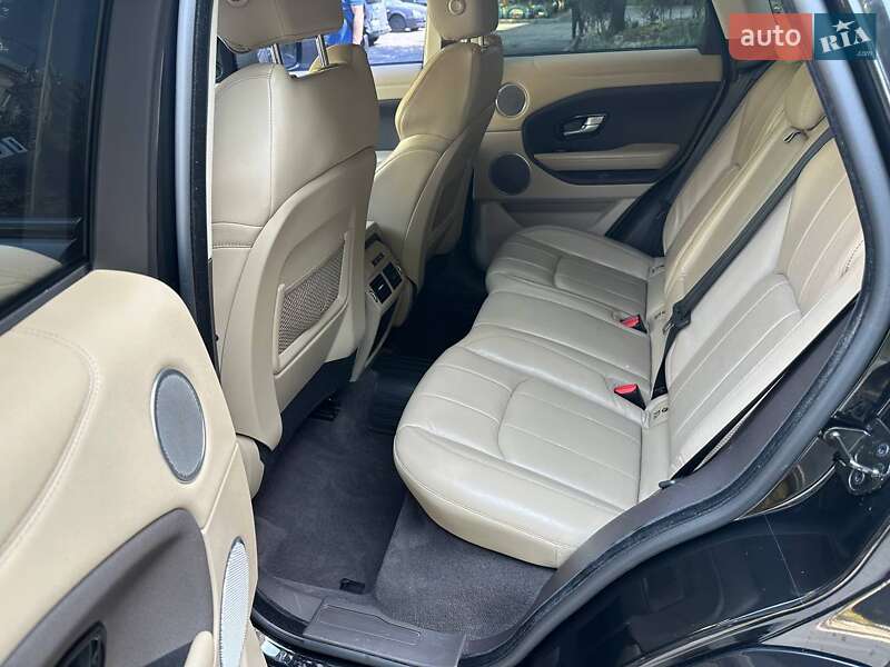 Внедорожник / Кроссовер Land Rover Range Rover Evoque 2016 в Николаеве