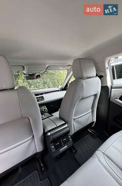 Позашляховик / Кросовер Land Rover Range Rover Evoque 2020 в 