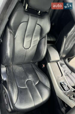 Позашляховик / Кросовер Land Rover Range Rover Evoque 2013 в 