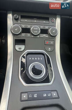 Внедорожник / Кроссовер Land Rover Range Rover Evoque 2015 в 
