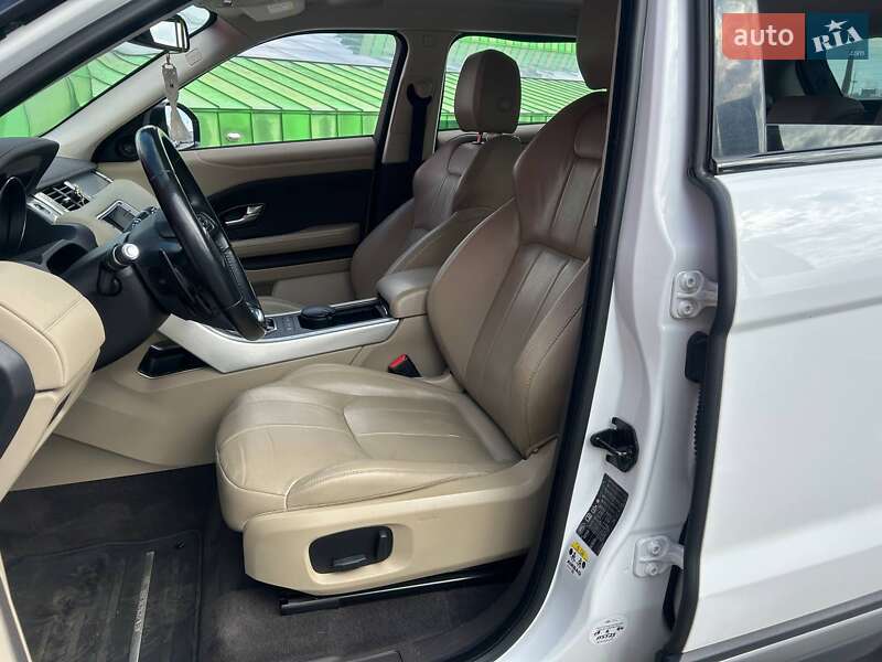 Внедорожник / Кроссовер Land Rover Range Rover Evoque 2016 в Киеве
