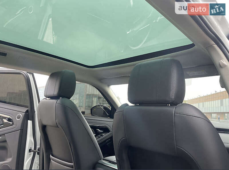 Внедорожник / Кроссовер Land Rover Range Rover Evoque 2019 в Хусте