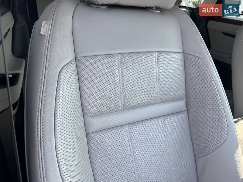 Внедорожник / Кроссовер Land Rover Range Rover Evoque 2019 в Тернополе