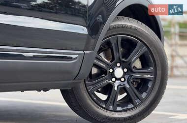 Внедорожник / Кроссовер Land Rover Range Rover Evoque 2015 в 
