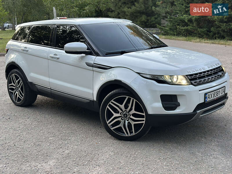 Внедорожник / Кроссовер Land Rover Range Rover Evoque 2013 в 
