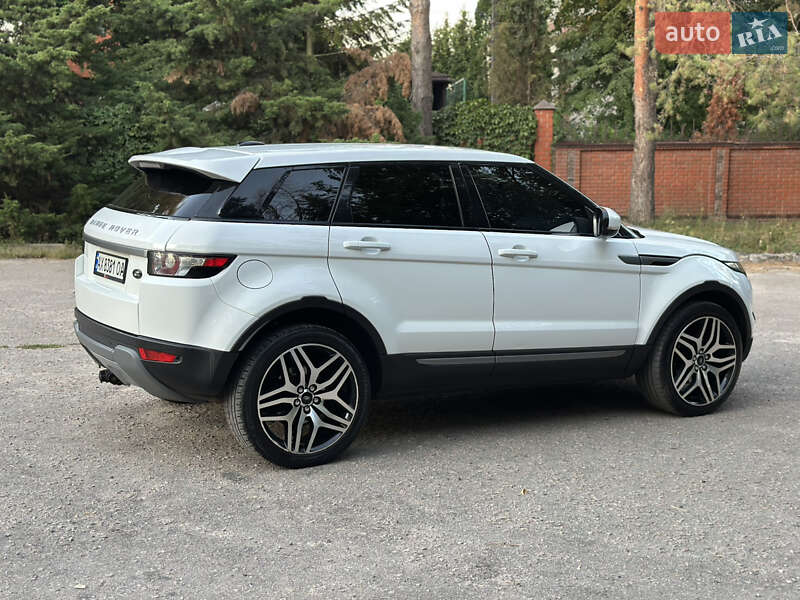 Внедорожник / Кроссовер Land Rover Range Rover Evoque 2013 в Харькове