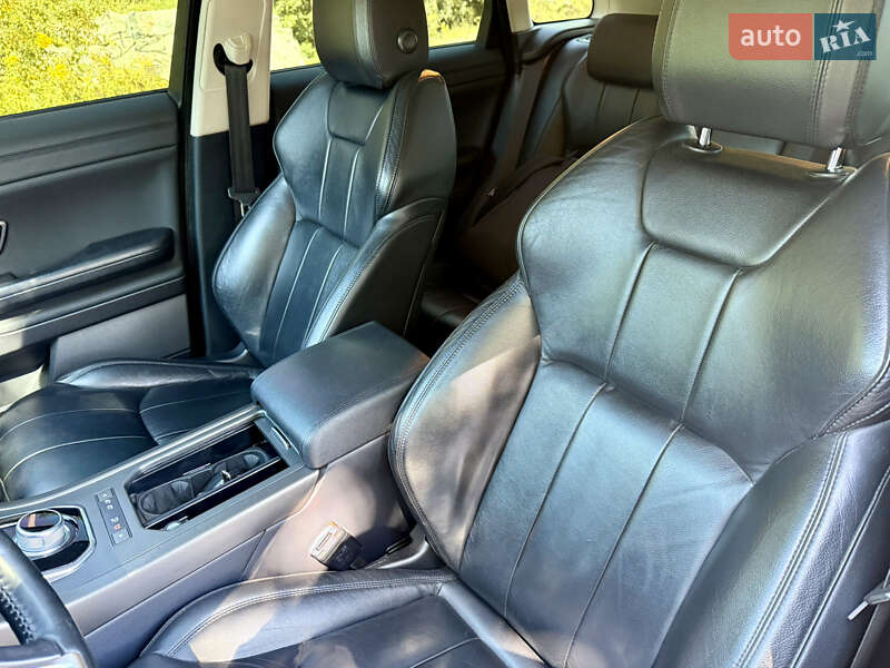 Внедорожник / Кроссовер Land Rover Range Rover Evoque 2015 в Днепре фото 17 Внедорожник / Кроссовер Land Rover Range Rover Evoque 2015 в Днепре