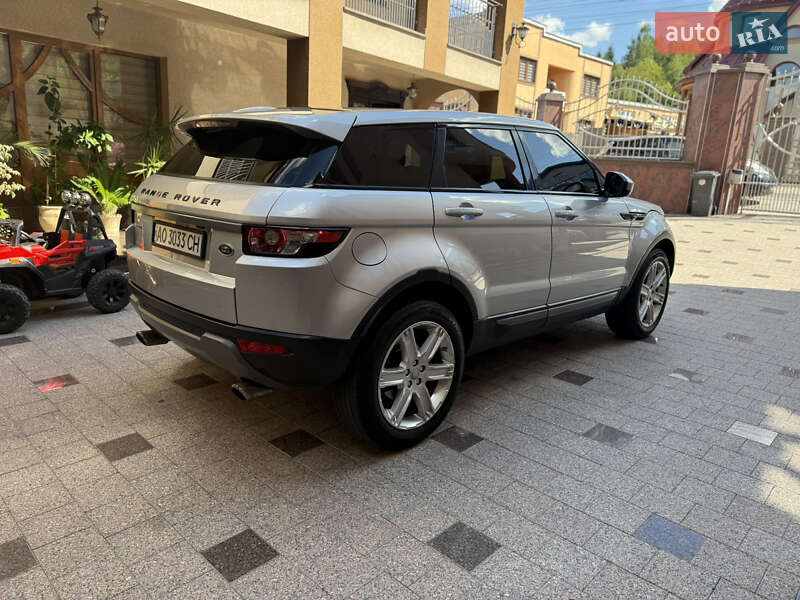 Внедорожник / Кроссовер Land Rover Range Rover Evoque 2015 в Тячеве