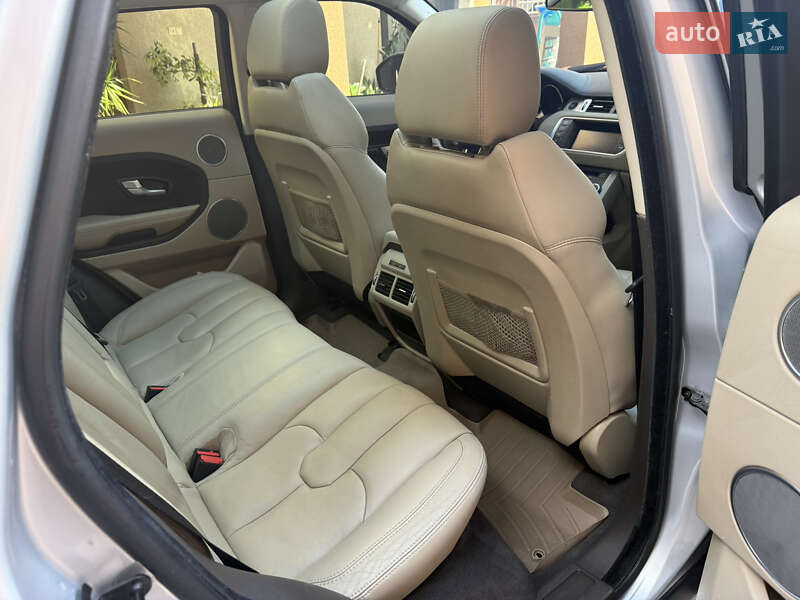 Внедорожник / Кроссовер Land Rover Range Rover Evoque 2015 в Тячеве