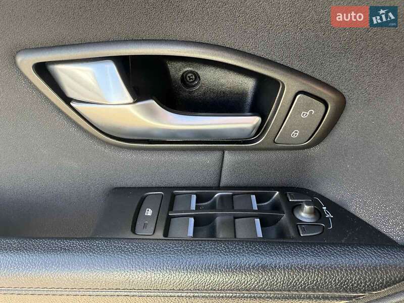 Внедорожник / Кроссовер Land Rover Range Rover Evoque 2015 в Одессе фото 16 Внедорожник / Кроссовер Land Rover Range Rover Evoque 2015 в Одессе