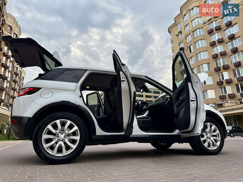 Позашляховик / Кросовер Land Rover Range Rover Evoque 2017 в Києві