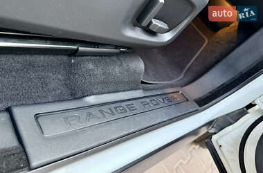 Внедорожник / Кроссовер Land Rover Range Rover Evoque 2017 в 