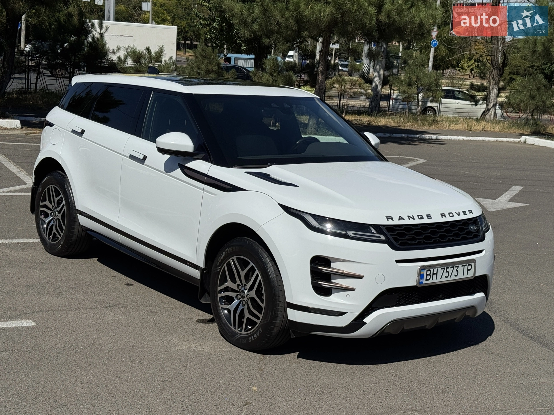 2019 Land Rover Range Rover Evoque - мініатюра 26