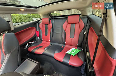 Внедорожник / Кроссовер Land Rover Range Rover Evoque 2012 в 