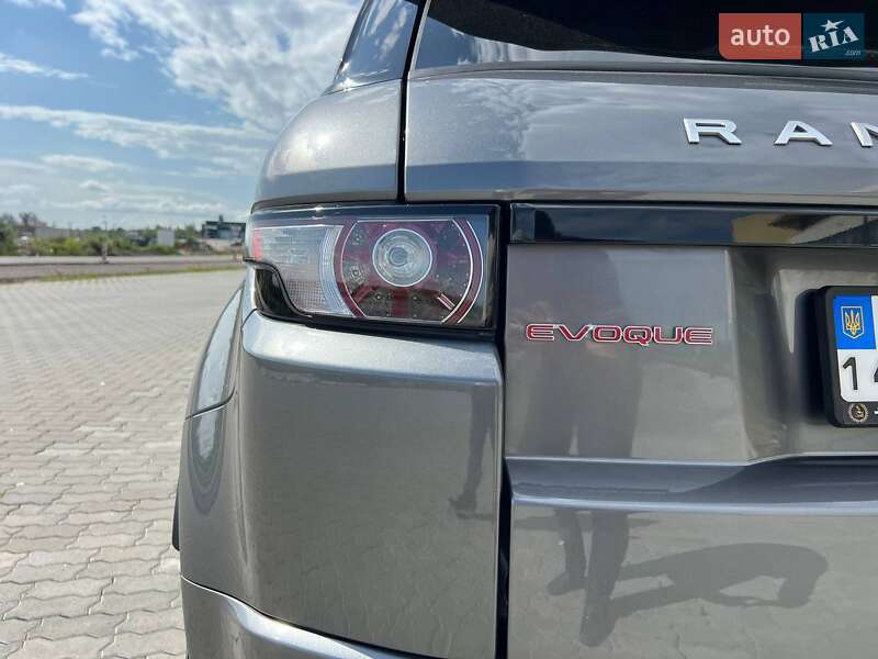 Позашляховик / Кросовер Land Rover Range Rover Evoque 2015 в Львові