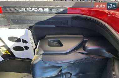 Позашляховик / Кросовер Land Rover Range Rover Evoque 2013 в 