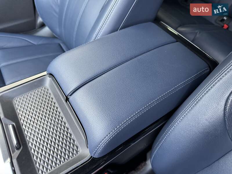 Внедорожник / Кроссовер Land Rover Range Rover Evoque 2019 в Кривом Роге