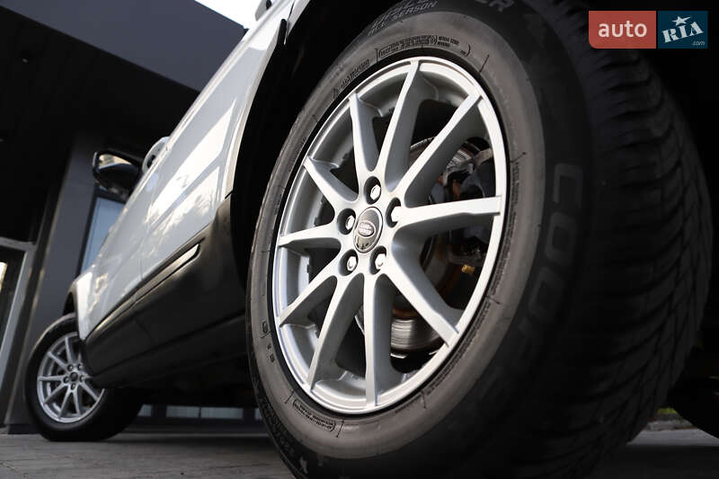 Позашляховик / Кросовер Land Rover Range Rover Evoque 2014 в Дрогобичі