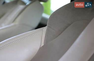 Внедорожник / Кроссовер Land Rover Range Rover Evoque 2014 в 