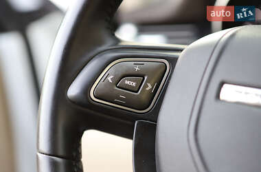 Внедорожник / Кроссовер Land Rover Range Rover Evoque 2014 в 