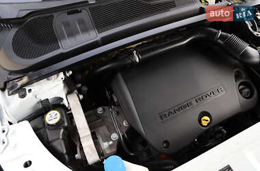 Внедорожник / Кроссовер Land Rover Range Rover Evoque 2014 в 